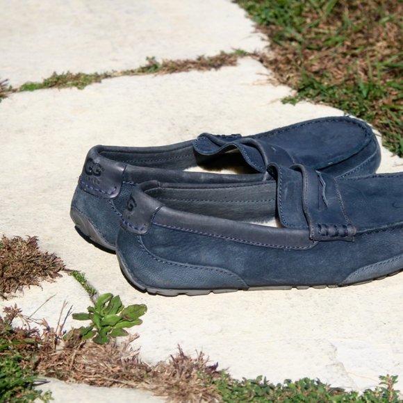 UGG Driving Shoe Loafer -  Navy Blue Size 9 'Tucker' - Picture 11 of 11